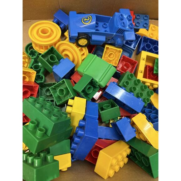 Free Shipping! LEGO Classic Brick Box Building Set with   DUPLO Bulk Lot Mixed Pieces, Bricks, Blocks, Vehicle Parts
